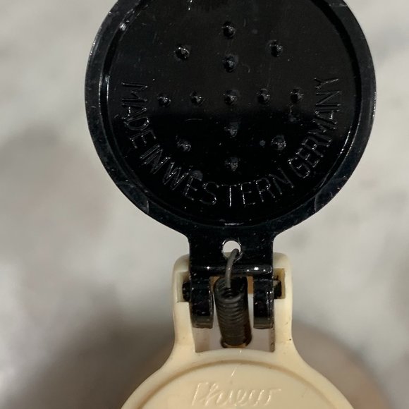 Vintage Maple Rocket Mod Salt and Pepper Shakers -Made in Germany - Picture 9 of 12